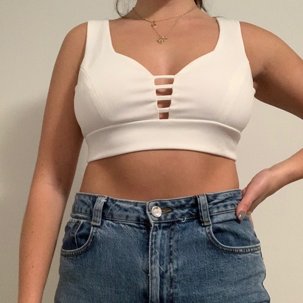 Forever 21 White Crop Top